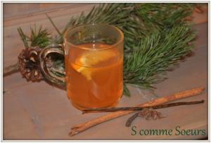 Cidre chaud à l'orange et aux épices 