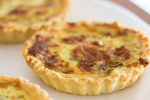 Tarte aux poireaux et morbier