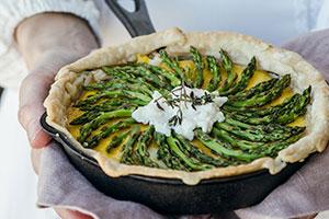 Quiche aux asperges et au poulet