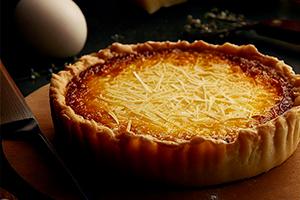 Tarte au Comté et aux herbes de Provence